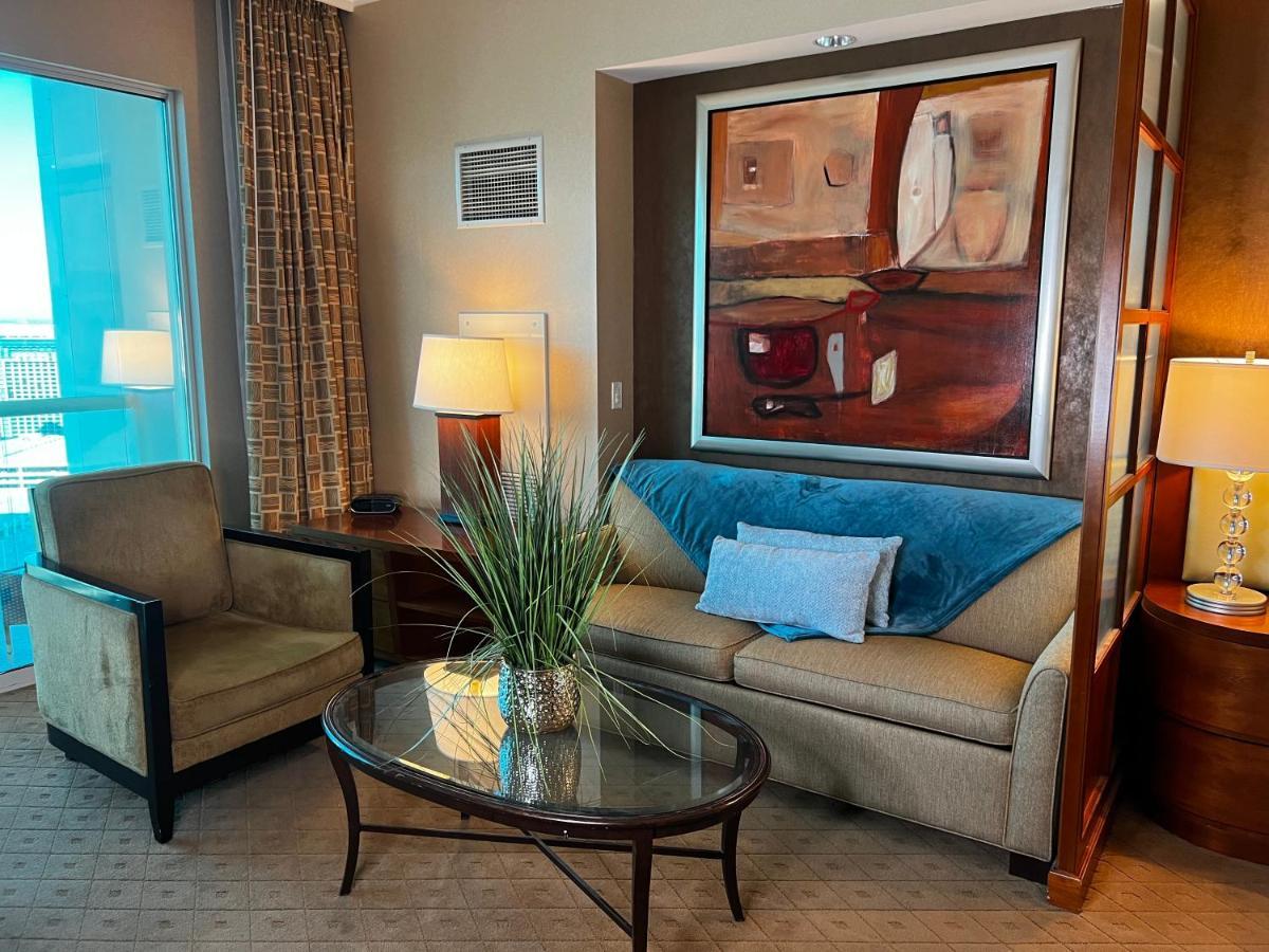 Balcony Suite Strip View Las Vegas Exterior foto